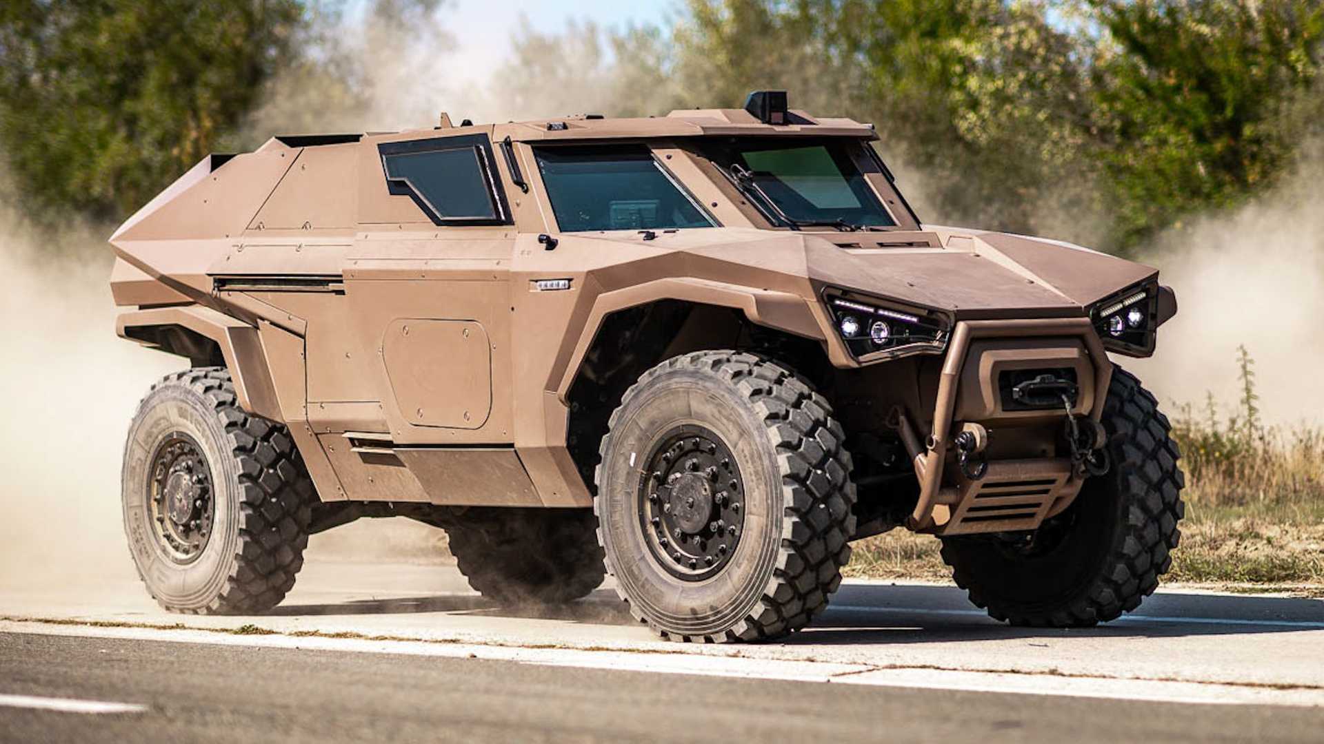 شاسی بلند نظامی آرکیوس اسکارابی / Arquus Scarabee Hybrid Military SUV رنگ خاکی