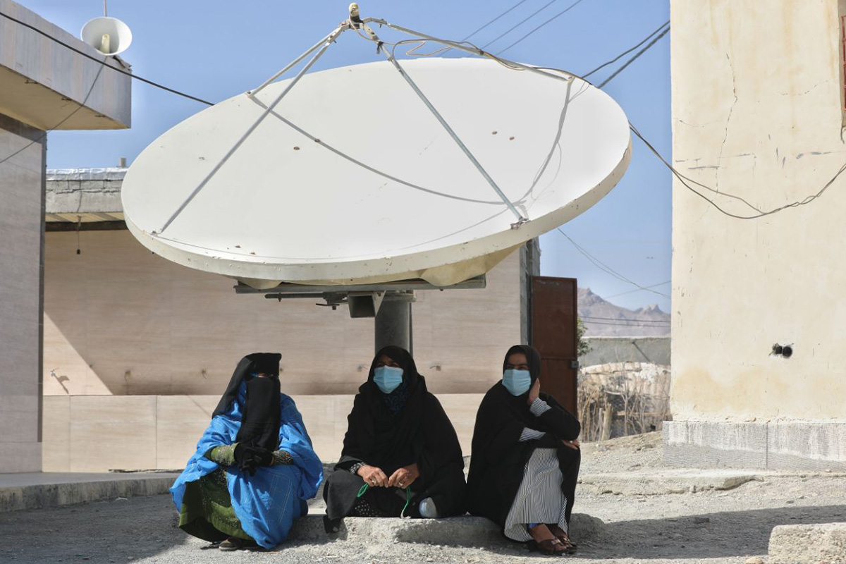 افتتاح سایت‌های ایرانسل در روستاهای هرمزگان و یک هفته اینترنت رایگان
