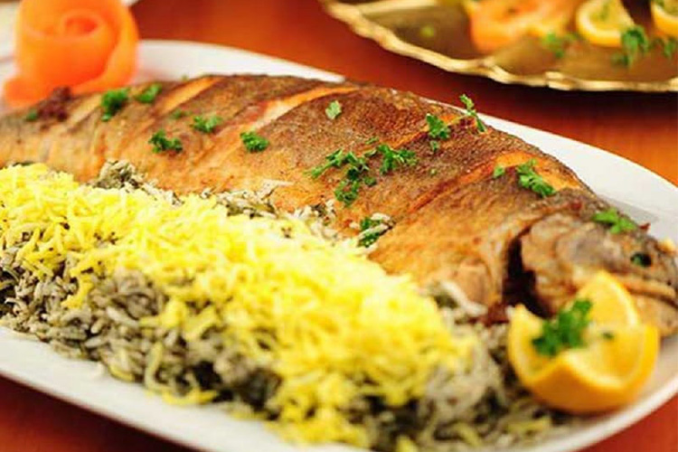 دلیل خوردن سبزی پلو با ماهی در شب عید چیست؟