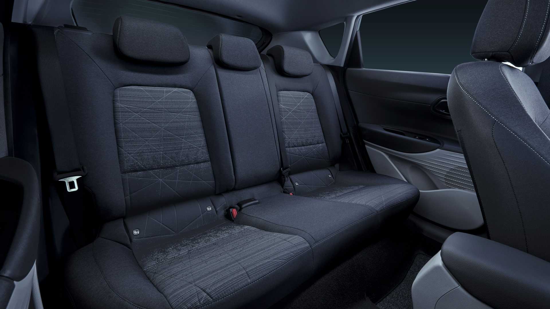Hyundai Bayon هیوندای بایون نمای صندلی عقب