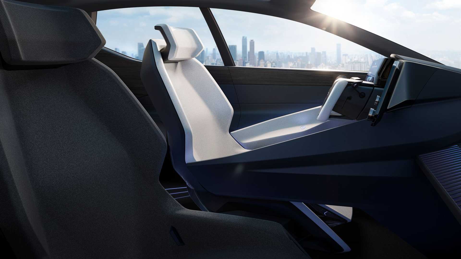 صندلی جلو خودروی مفهومی و برقی لکسوس / Lexus LF-Z Electrified Concept EV سفید رنگ