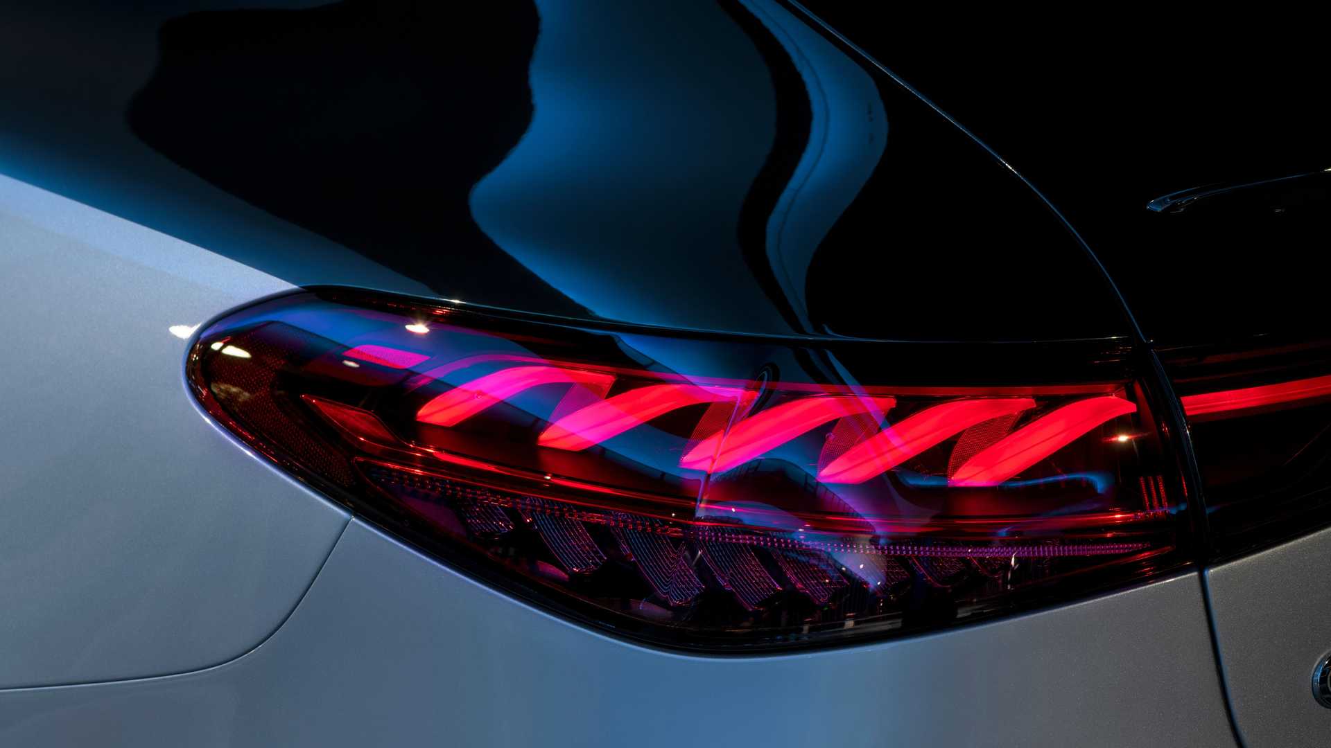 طراح LED مرسدس بنز Mercedes-Benz EQS