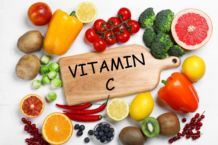 vitamine c scaled - در زمان ابتلا به ویروس کرونا مصرف چه غذاهایی می‌تواند مفید باشد