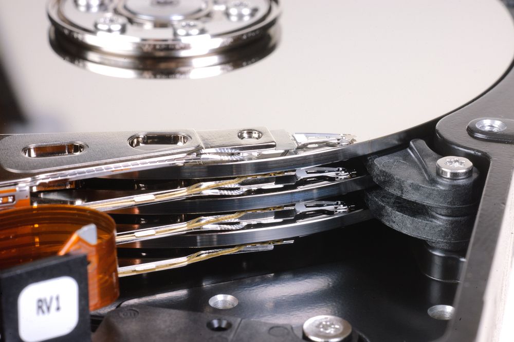 گوگل و سیگیت از هوش مصنوعی برای پیش‌بینی خرابی هارد دیسک استفاده می‌کنند
