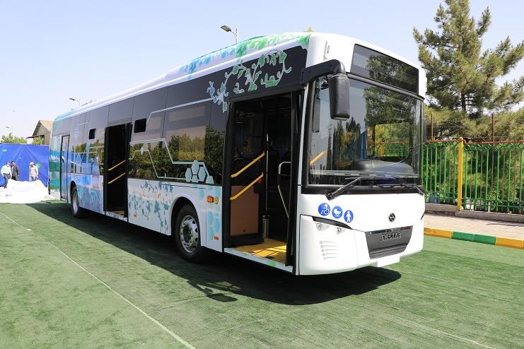 اتوبوس برقی شتاب؛ اولین خودرو الکتریکی ساخت ایران رونمایی شد