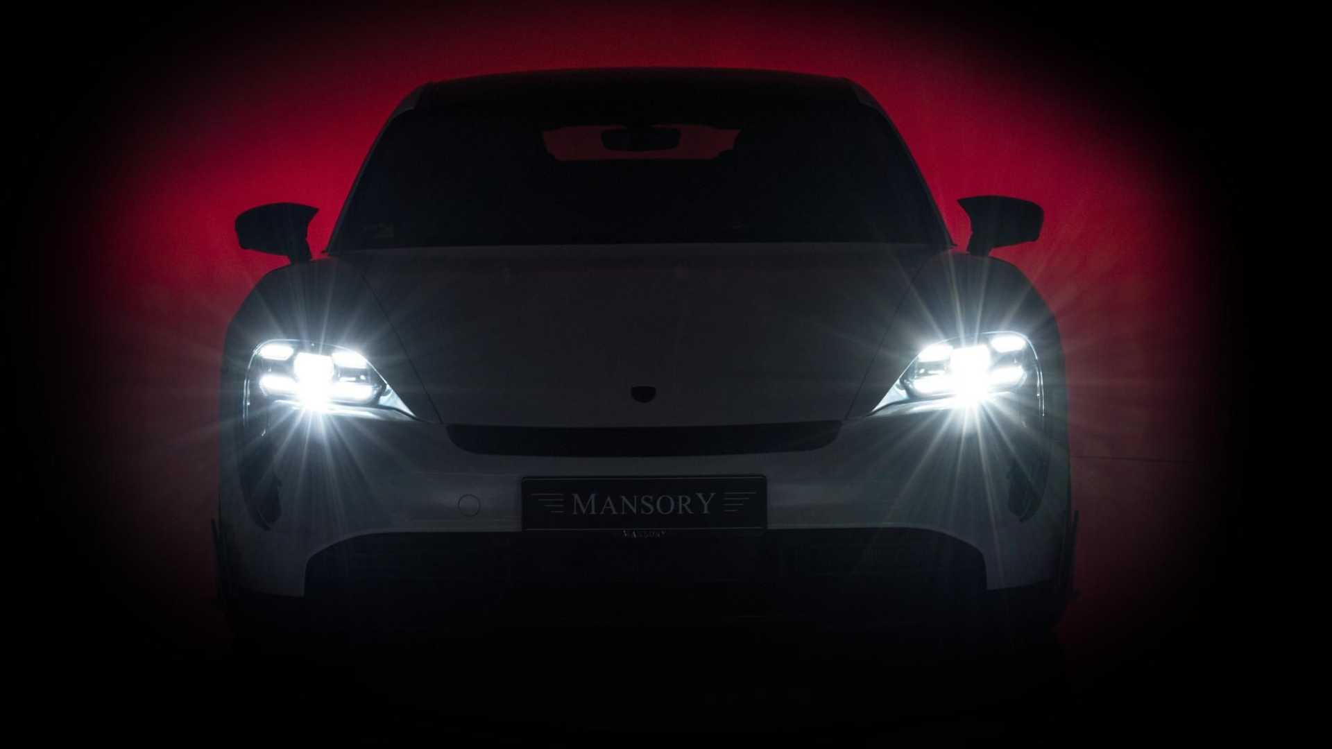 چراغ جلو پورشه تایکان تیونینگ منصوری / Mansory Porsche Taycan سفید رنگَ