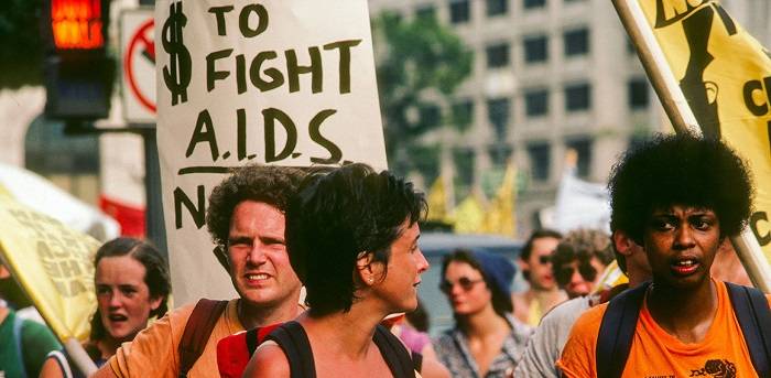 راهپیمایی برای تخصیص بودجه برای مبارزه با ایدز