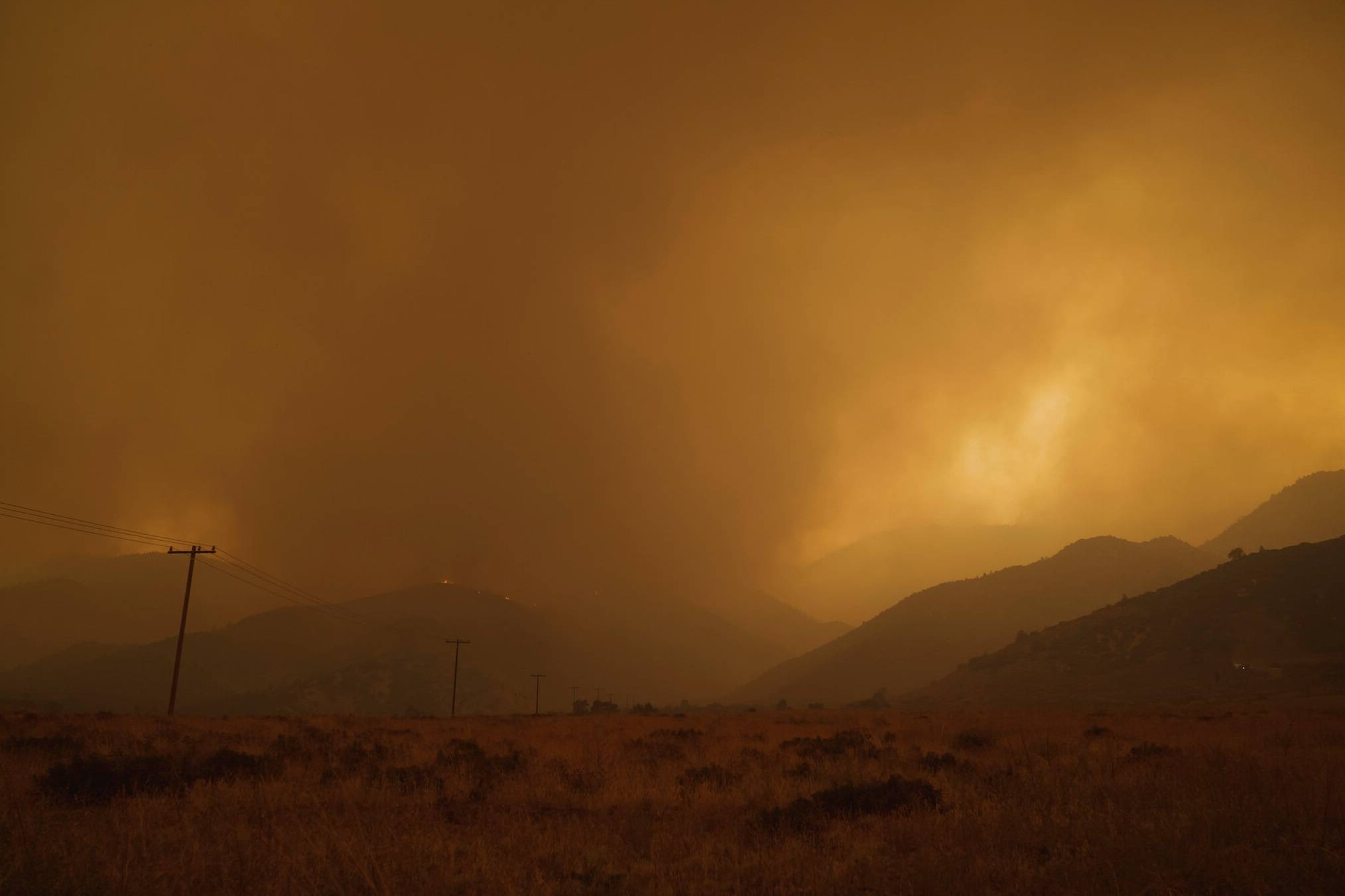 افزایش ابتلا به کووید ۱۹ در غرب ایالات متحده به دلیل آتش‌سوزی جنگل