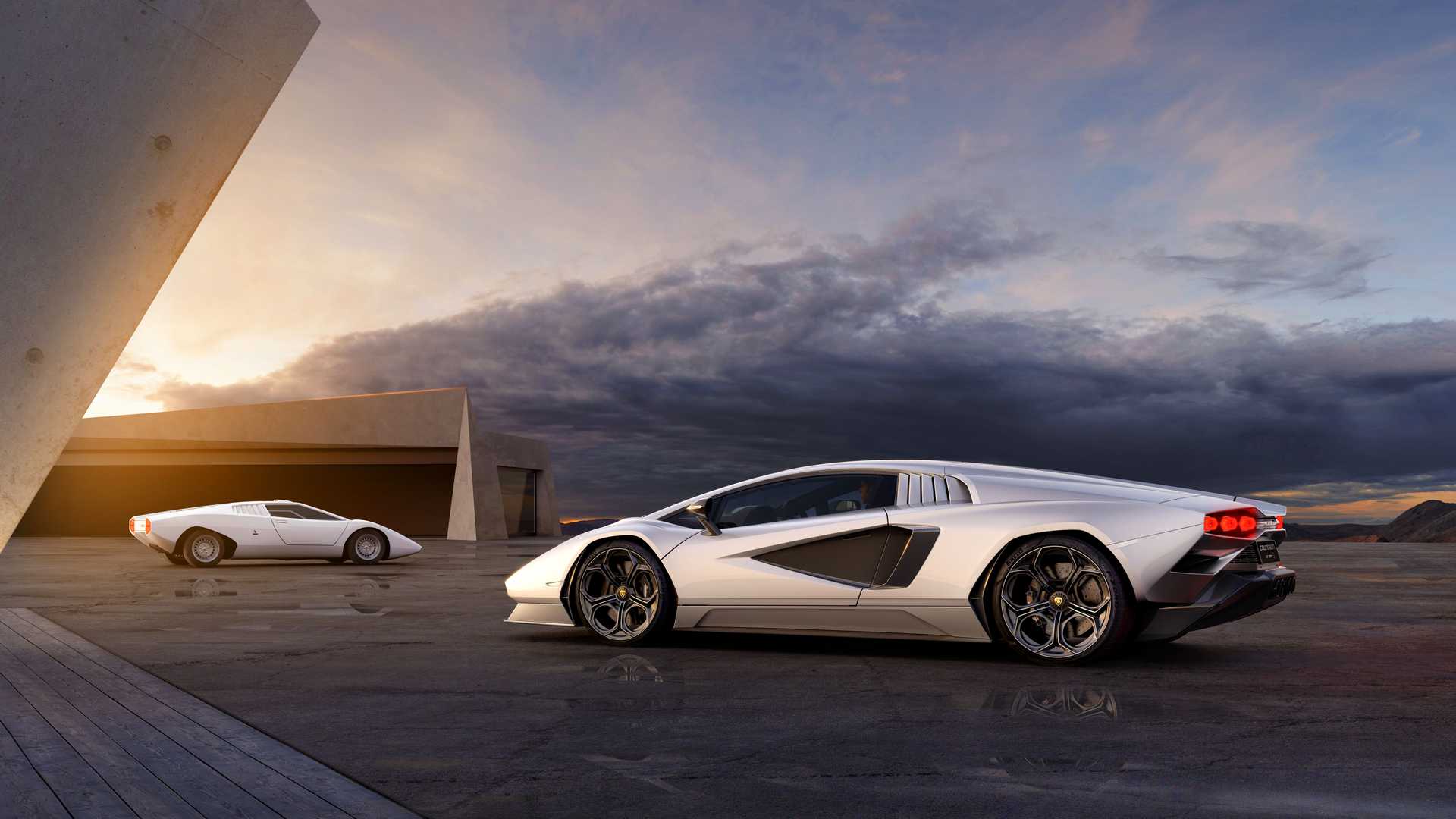 Lamborghini Countach لامبورگینی کانتاش 2021 نمای جانبی