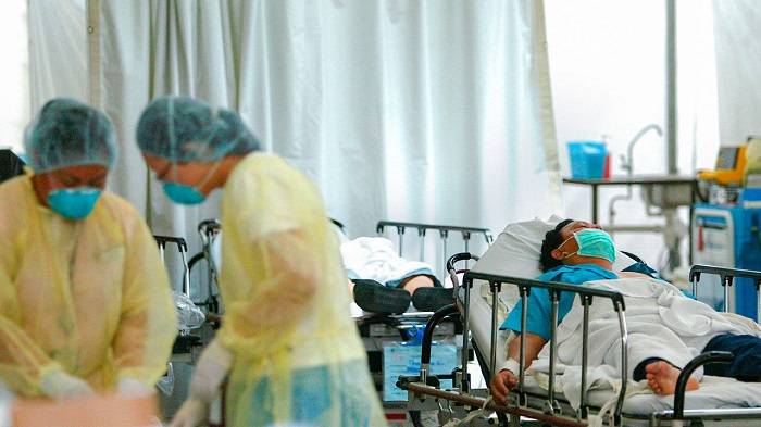 غربالگری برای سارس در بیمارستانی در سنگاپور