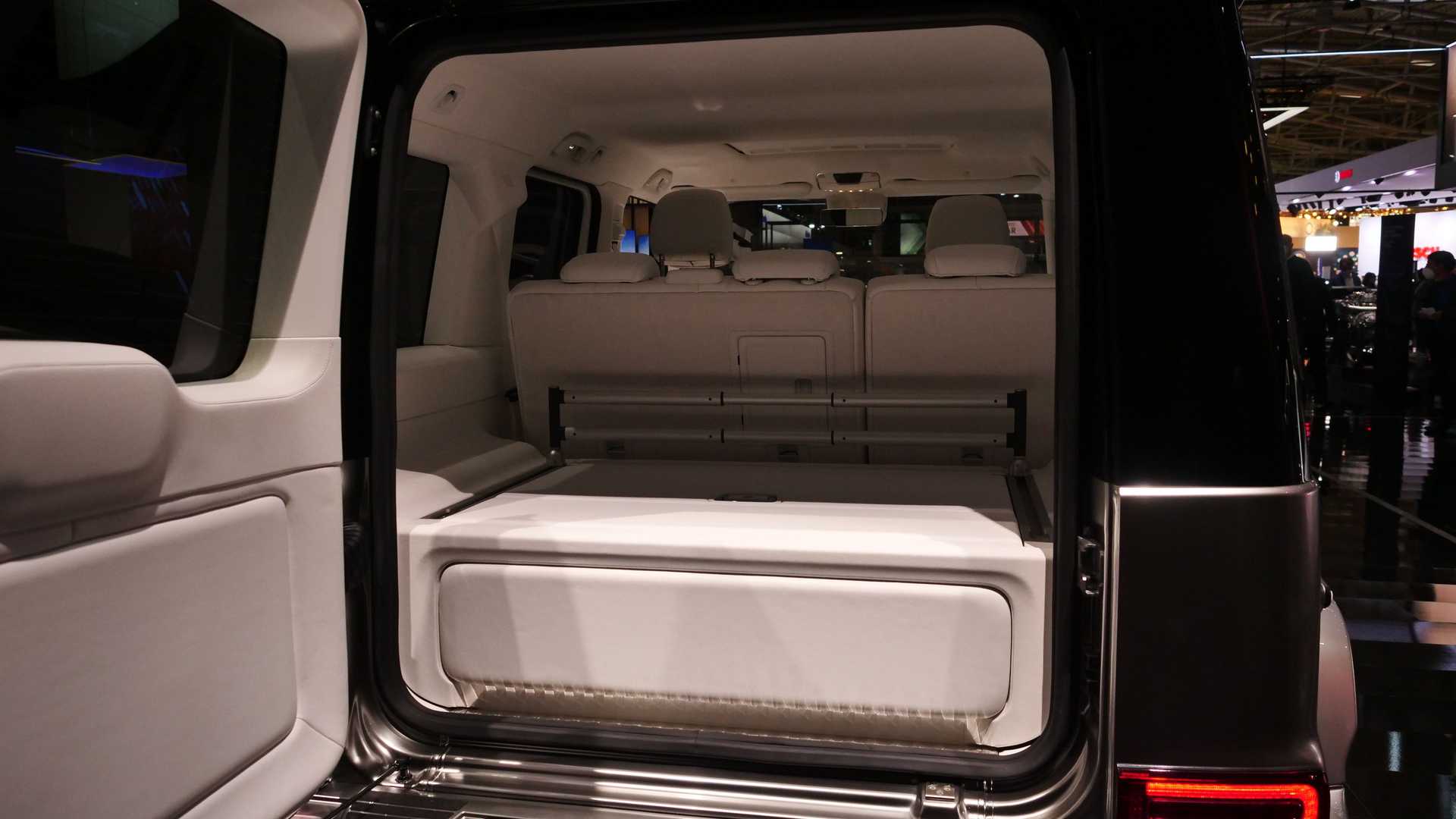 Mercedes EQG Concept / فضای ذخیره‌سازی عقب در مدل مفهومی مرسدس ای کیو جی