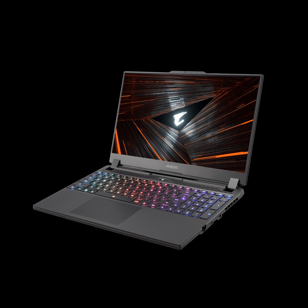 نمای جلوی لپ‌تاپ aorus 15 گیگابایت