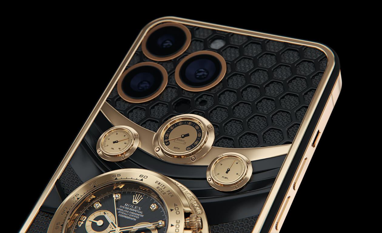 این تصویر دارای صفت خالی alt است؛ نام پروندهٔ آن iphone-14-pro-rolex-gold3.jpg است