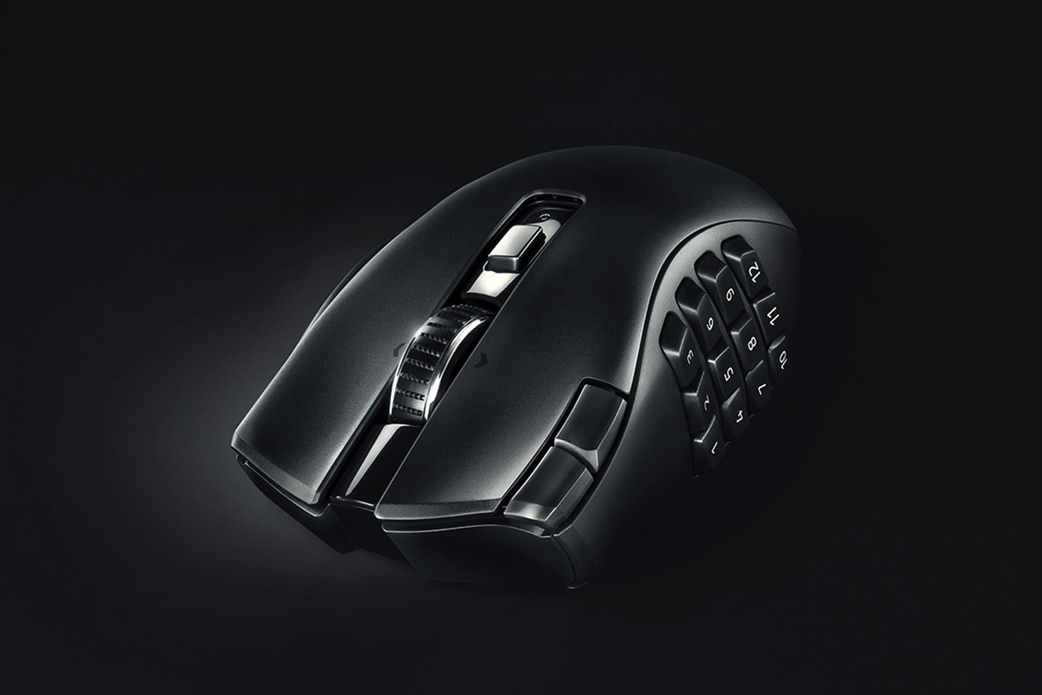 Razer Naga V2 Hyperspeed mouse from the front view of the render