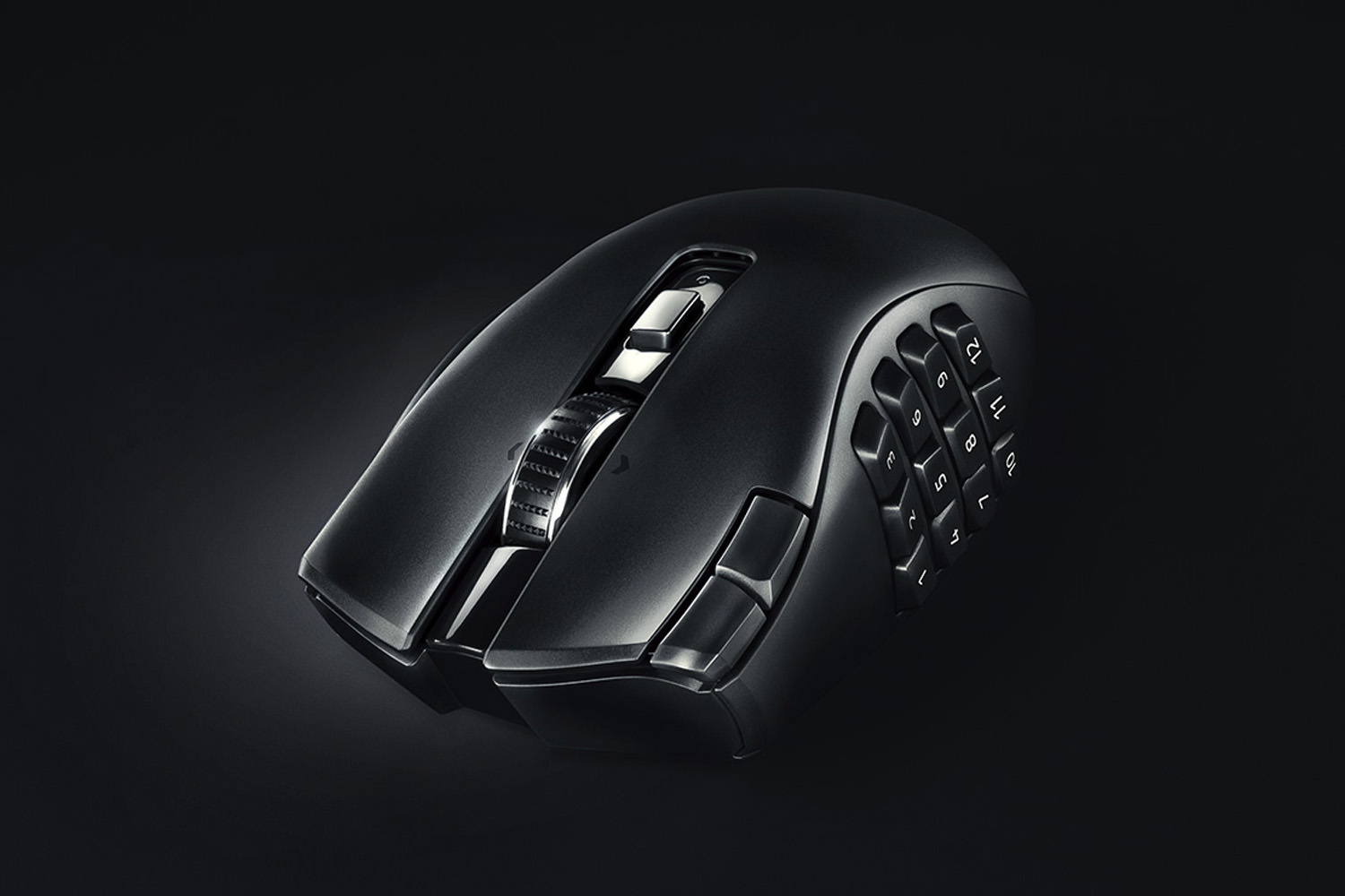 ماوس ریزر Razer Naga V2 Hyperspeed از نمای جلو رندر