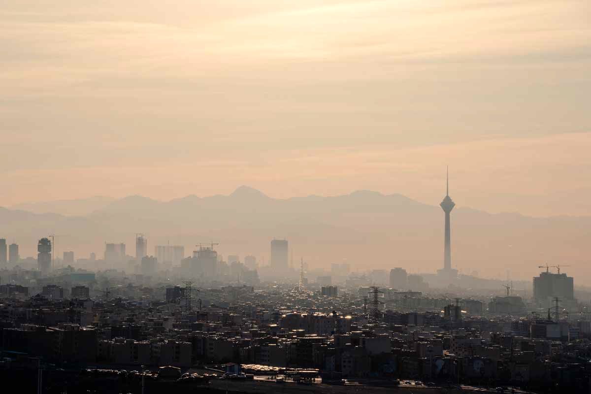 وضعیت قرمز برای نفس کشیدن در تهران و
