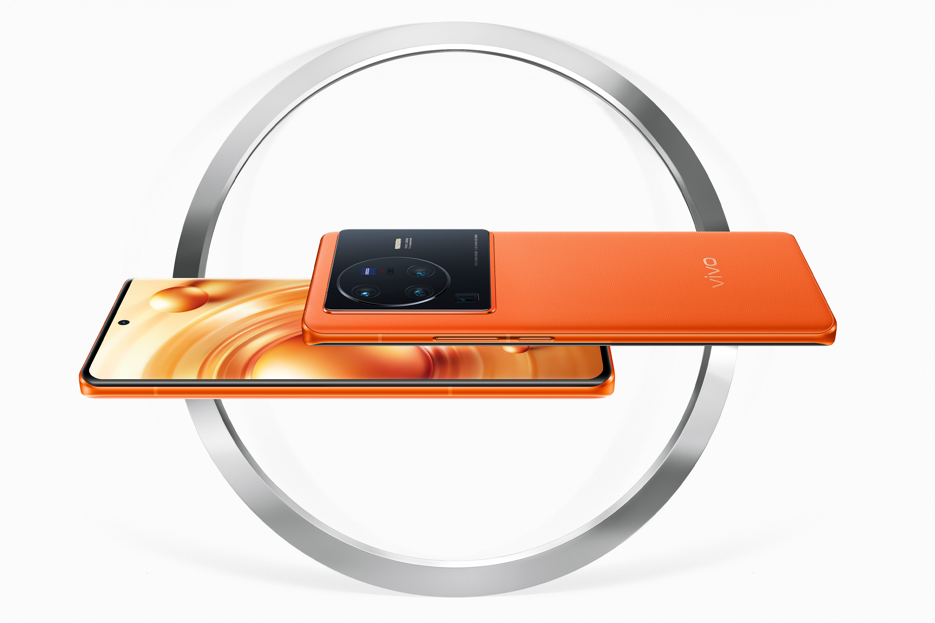 مدل نارنجی گوشی ویوو X80 پرو با پنل پشتی چرم گیاهی