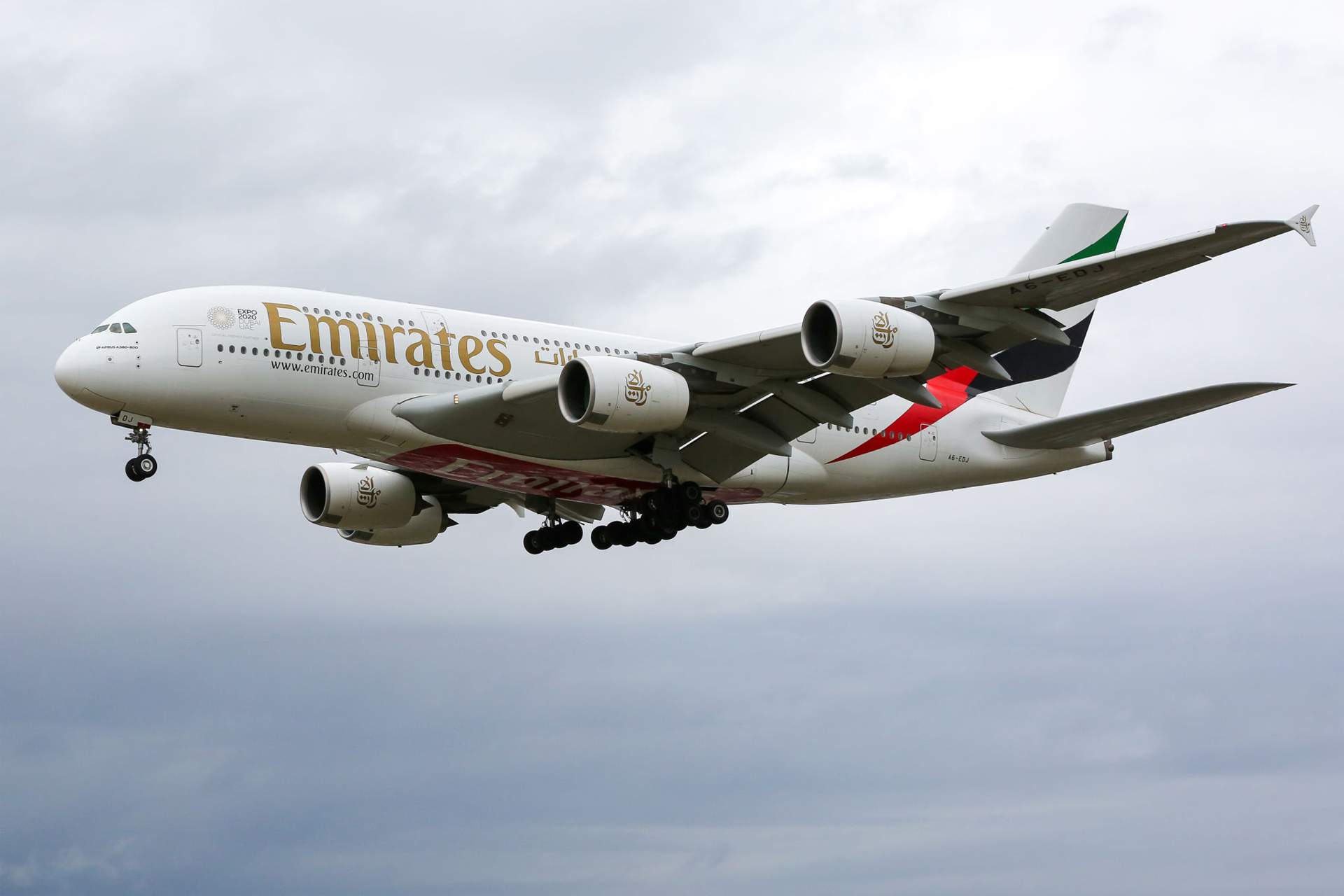 هواپیمایی امارات بیت کوین را به‌عنوان روش پرداخت می‌پذیرد