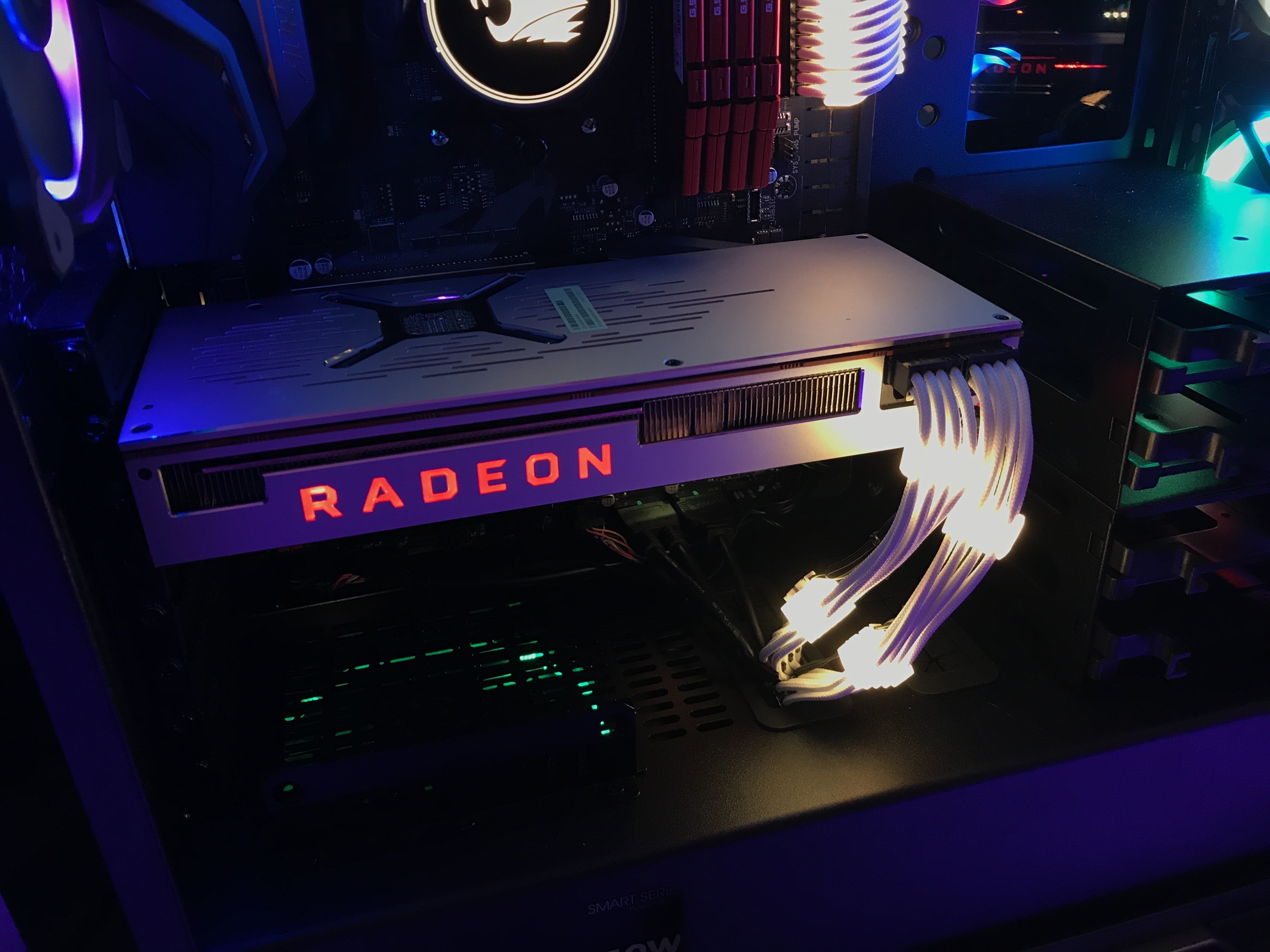 کارت گرافیک Radeon شرکت AMD