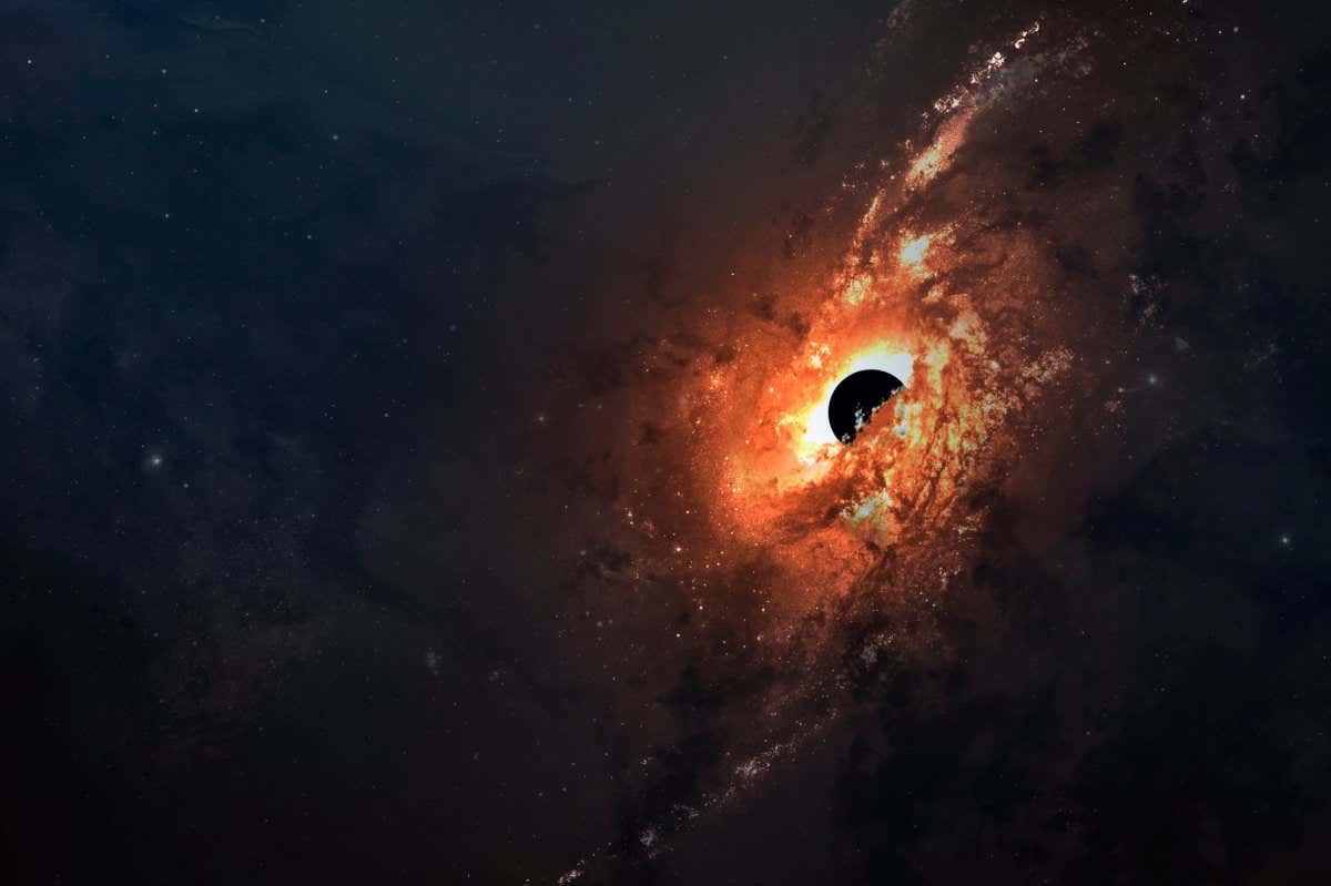 پژوهشگران ژاپنی ادعا می‌کنند که نخستین تصویر سیاه‌چاله اشتباه است