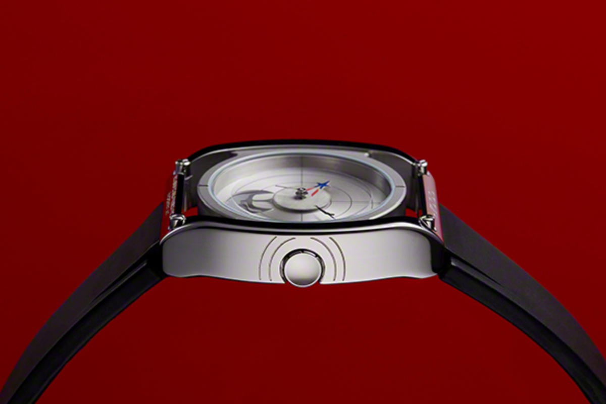 نسخه Ultraman ساعت هوشمند سونی Wena 3