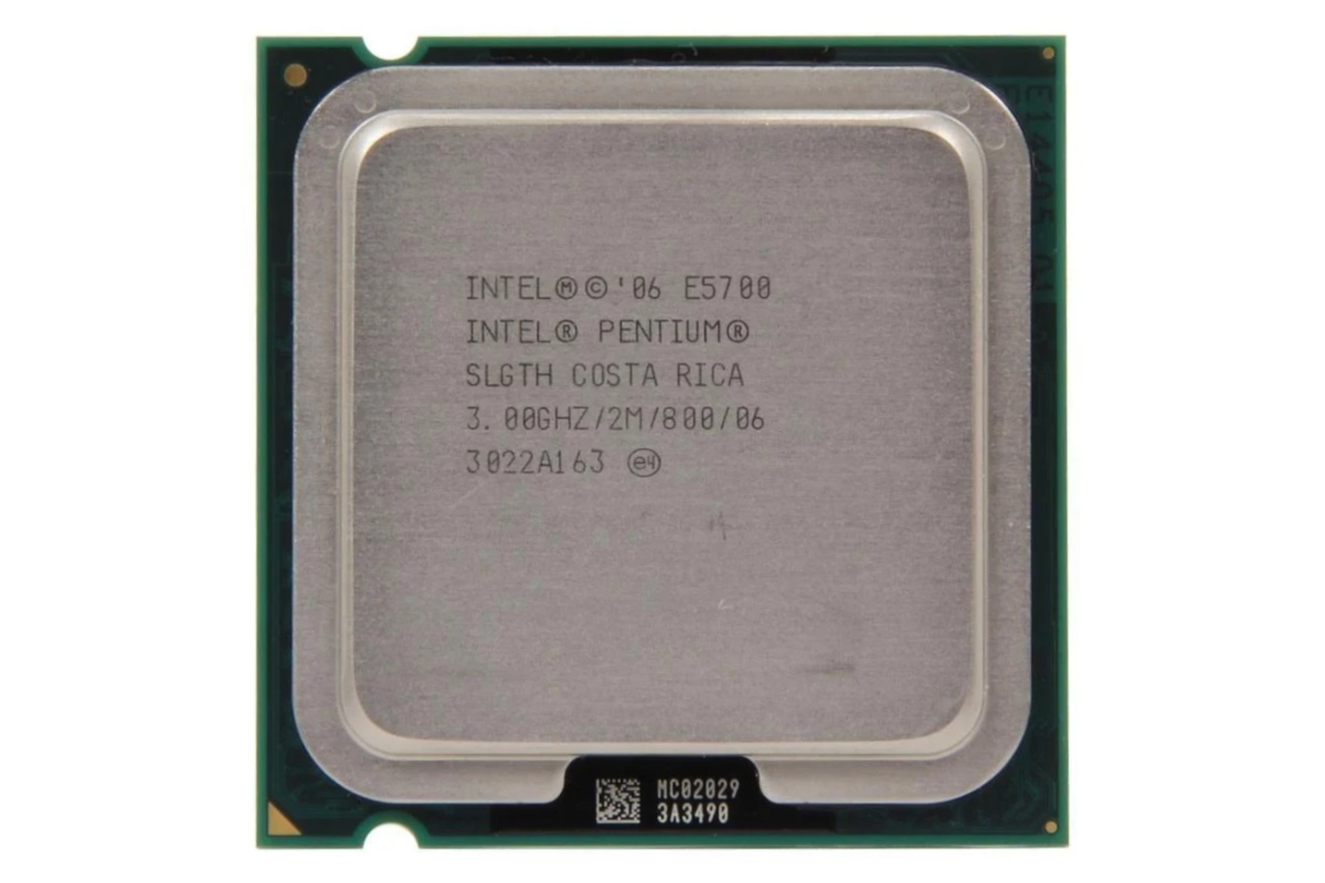 Csendben elrajtolt a Pentium E5700