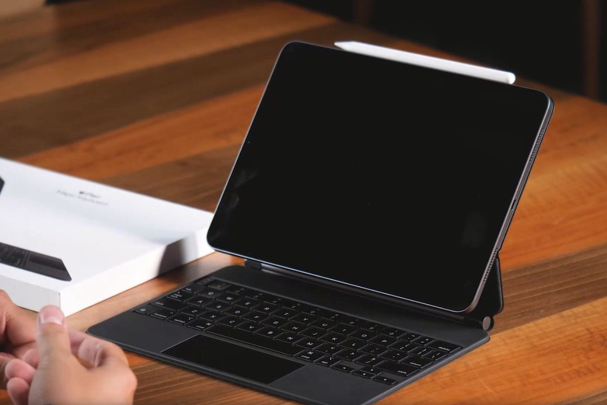 نسل بعدی Magic Keyboard، تجربه‌ای نزدیک‌تر به لپ‌تاپ به دارندگان آیپد ارائه خواهد داد