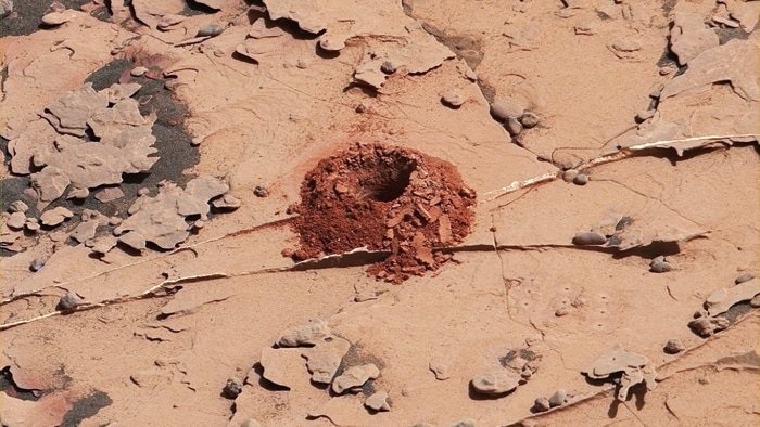 حفره سطح مریخ