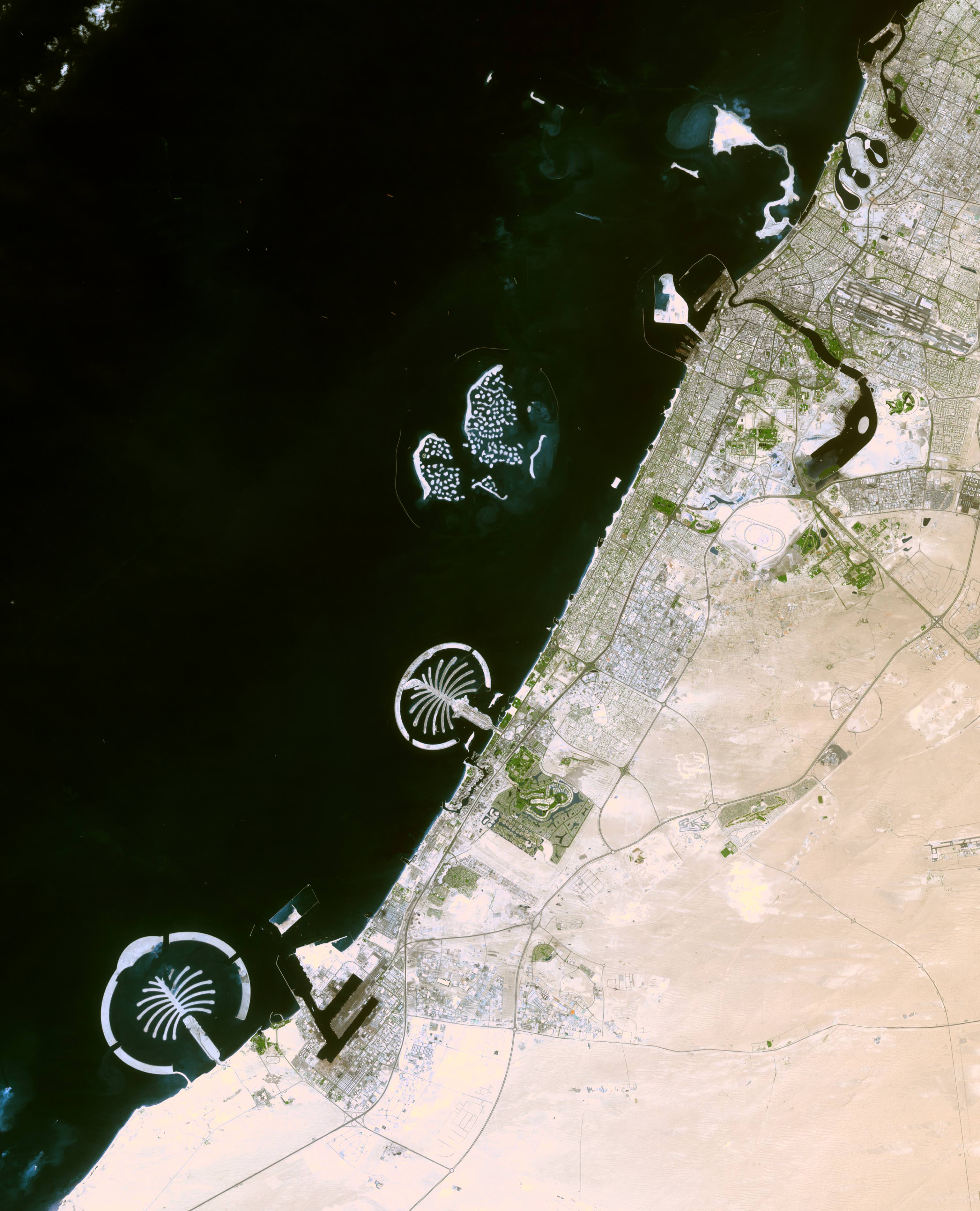 جزایر نخل دوبی از فضا