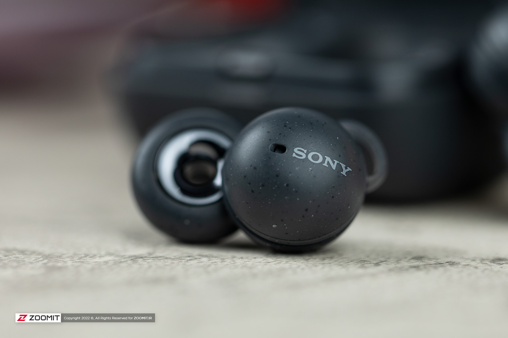 هدفون سونی لینک‌بادز کلوزآپ / Sony Linkbuds closeup