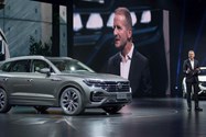 2019 VW Touareg / شاسی‌بلند فولکس‌واگن توارگ مدل 2019