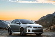 میتسوبیشی لنسر 2.4   mitsubishi lancer GT 2017