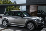 مینی کانتریمن پلاگین Mini Countryman Plug-in Hybrid 2017