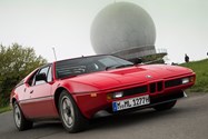 سوپر اسپرت بی ام و BMW-M1-1977