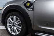 مینی کانتریمن پلاگین Mini Countryman Plug-in Hybrid 2017