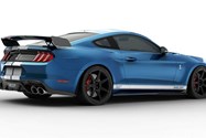 نمای عقب خودرو فورد موستانگ شلبی / Ford Mustang آبی رنگ