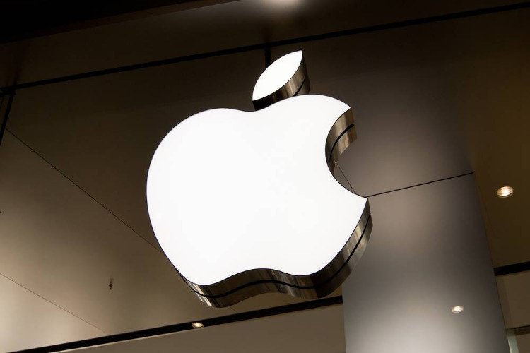 با وجود کاهش فروش آیفون، اپل رکورد سوددهی را شکست