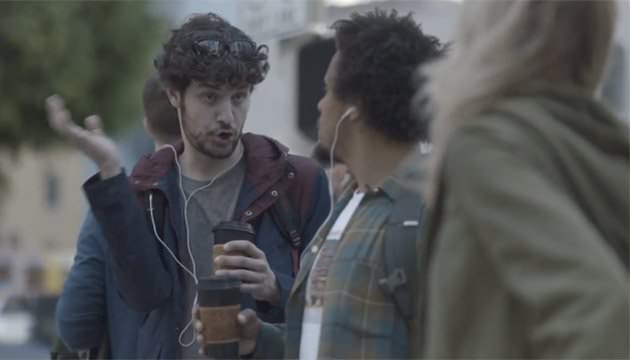 سامسونگ در آخرین تبلیغ ویدئویی خود، خریداران آیفون ۵ را به سخره می‌گیرد