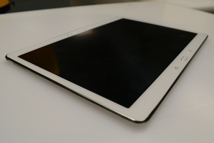 تصاویر جدید تبلت (Galaxy Tab S 10.5 (SM-T800 سامسونگ با صفحهنمایش AMOLED فاش شد