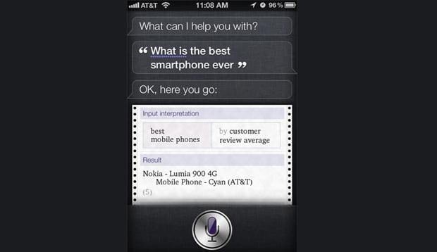 جواب جالب نرمافزار Siri در پاسخ به "بهترین تلفن هوشمند چیست؟"