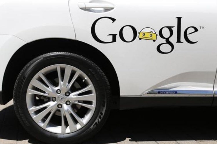 گوگل در نسخه‌ی بعدی اندروید مستقیما وارد خودروها می‌شود