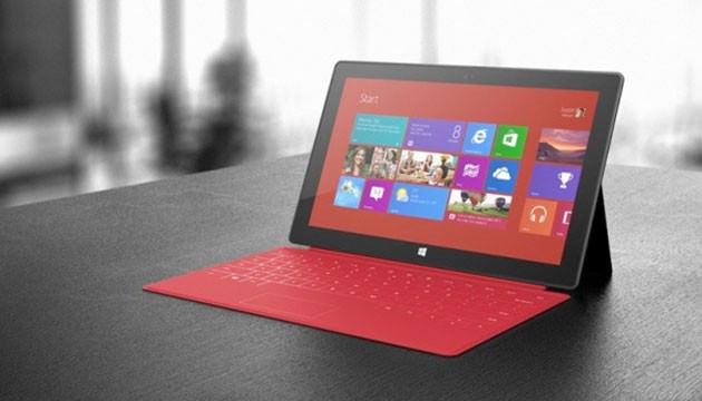 طول عمر باتری تبلت سرفیس Pro مایکروسافت حدود 4 ساعت است