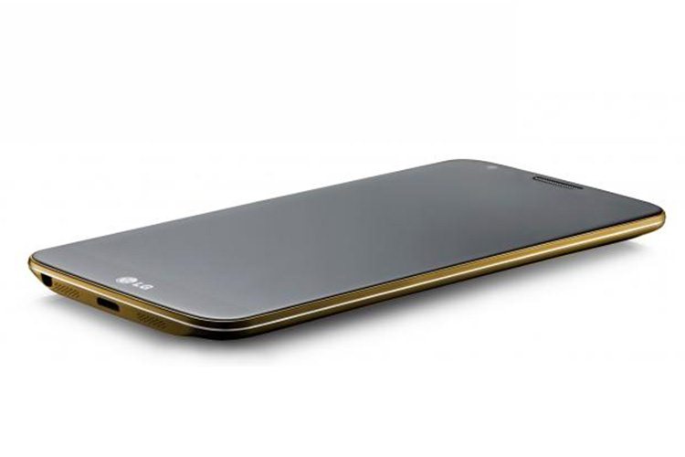 تلفن LG G3 به پردازنده Snapdragon 805، باتری 3200mAh و دوربین ۱۳ مگاپیکسل با لرزشگیر اپتیکال تجهیز خواهد شد