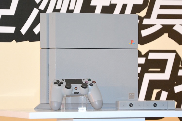 تماشا کنید: بمناسبت بیستمین سال تولد پلیاستیشن، نسخهی محدودی از PS4 با طرح نسل اول عرضه میشود
