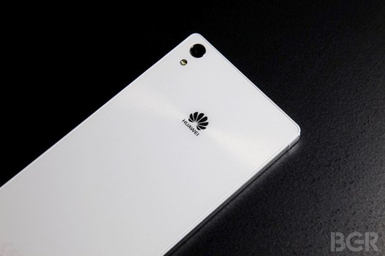 هواوی با Honor 6 plus دوربین گوشیهای پرچمدار را به چالش میکشد