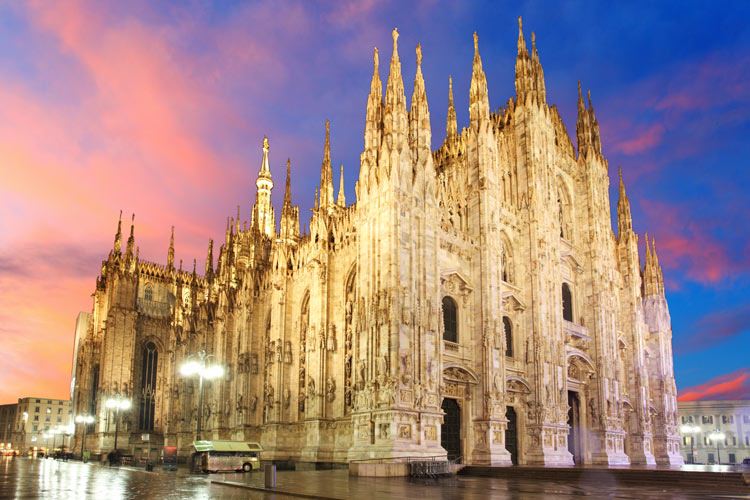 کجارو: راهنمای سفر به میلان ایتالیا