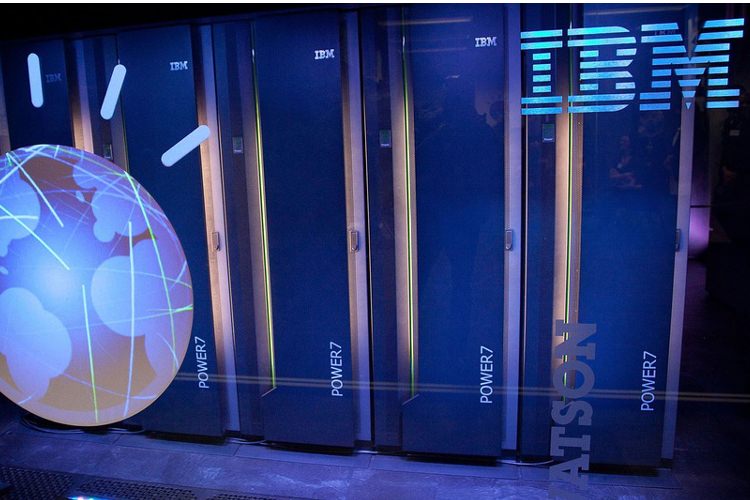 تماشا کنید: IBM در حال توسعه یک سیستم کامپیوتری است که مانند انسان فکر می‌کند