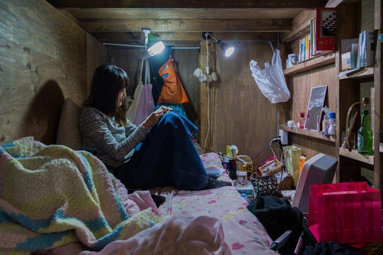 کجارو: تصاویر تکان‌ دهنده از زندگی در اتاق‌های بسیار کوچک در ژاپن