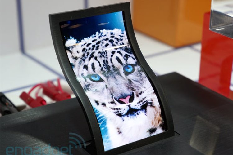 گوشی G Flex ال‌جی با صفحه نمایش 6 اینچی خمیده، احتمالا ماه آینده معرفی خواهد شد