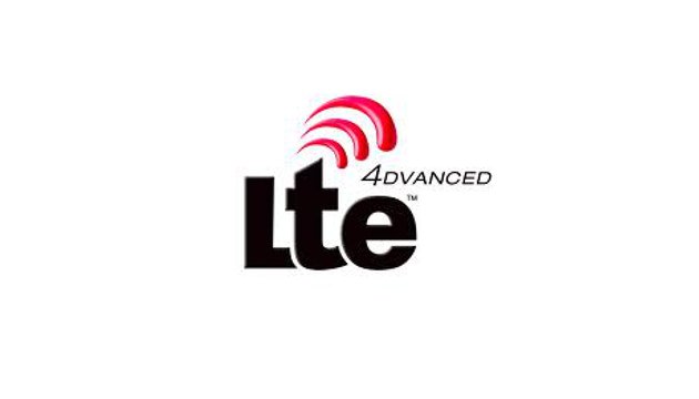 سامسونگ نسخه بروزرسانی شده گلکسی اس 4 خود را با قابلیت پشتیبانی از تکنولوژی LTE-Advanced معرفی میکند